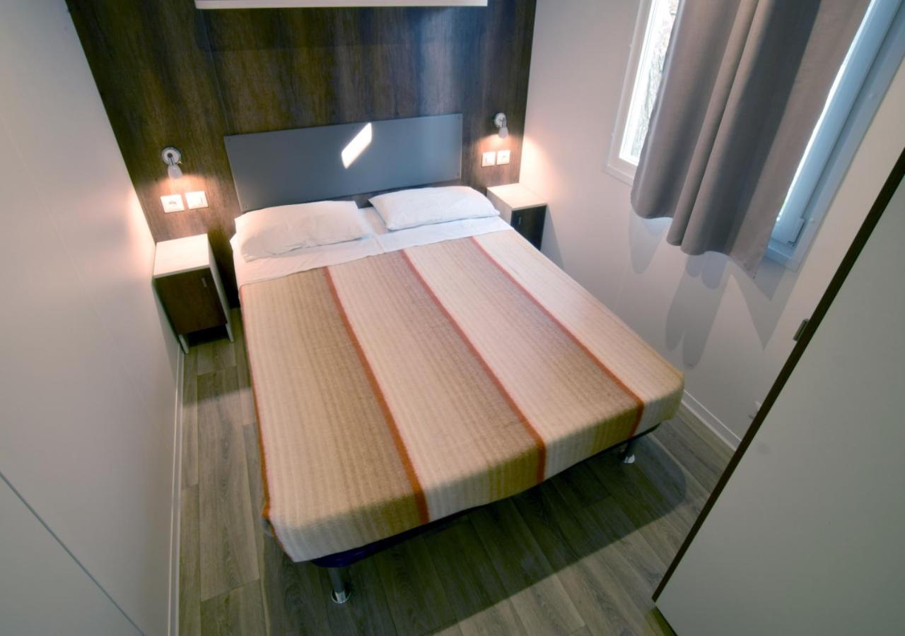 Villa Al Mare Camping - 4 Stelle คาวัลลิโน-เตรปอร์ติ ภายนอก รูปภาพ