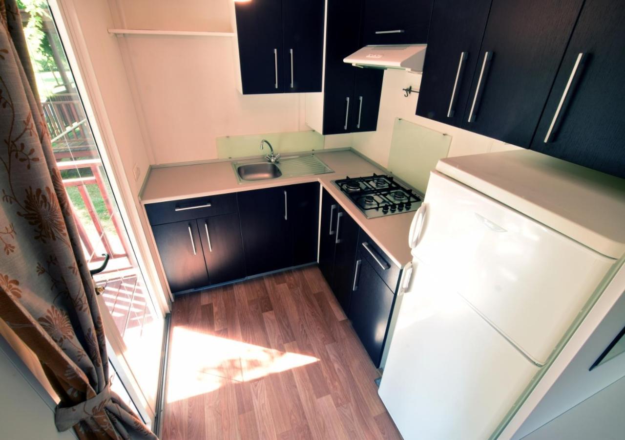 Villa Al Mare Camping - 4 Stelle คาวัลลิโน-เตรปอร์ติ ภายนอก รูปภาพ