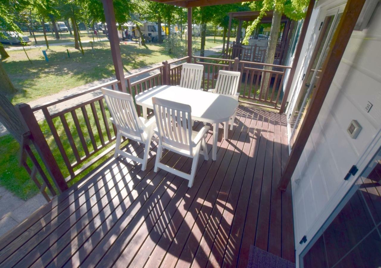 Villa Al Mare Camping - 4 Stelle คาวัลลิโน-เตรปอร์ติ ภายนอก รูปภาพ