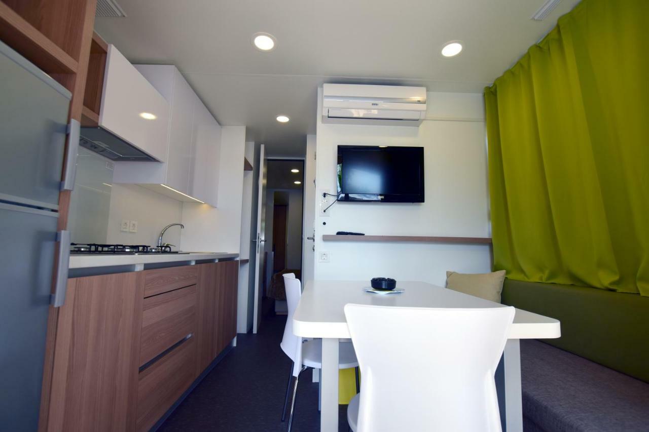 Villa Al Mare Camping - 4 Stelle คาวัลลิโน-เตรปอร์ติ ภายนอก รูปภาพ