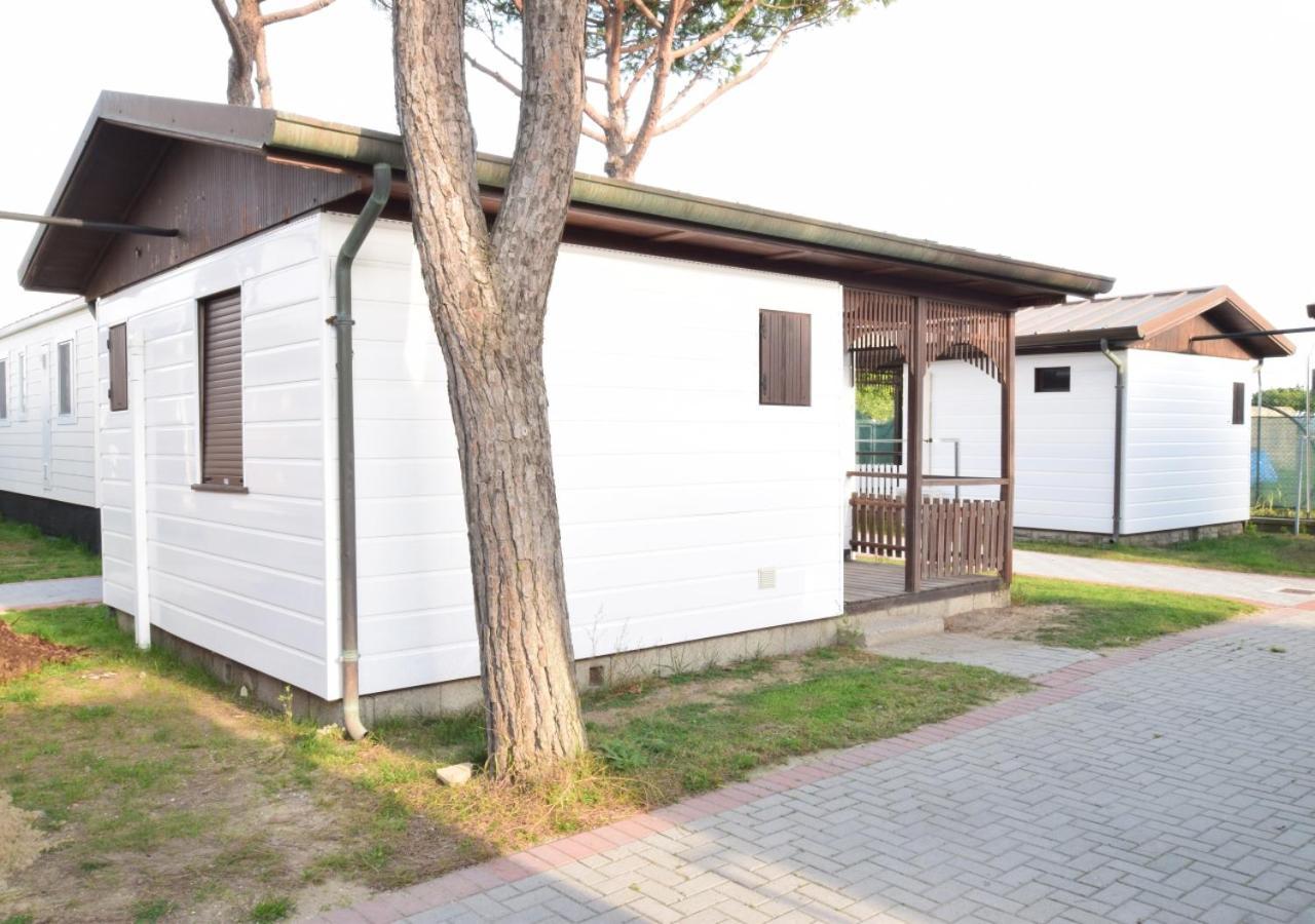 Villa Al Mare Camping - 4 Stelle คาวัลลิโน-เตรปอร์ติ ภายนอก รูปภาพ